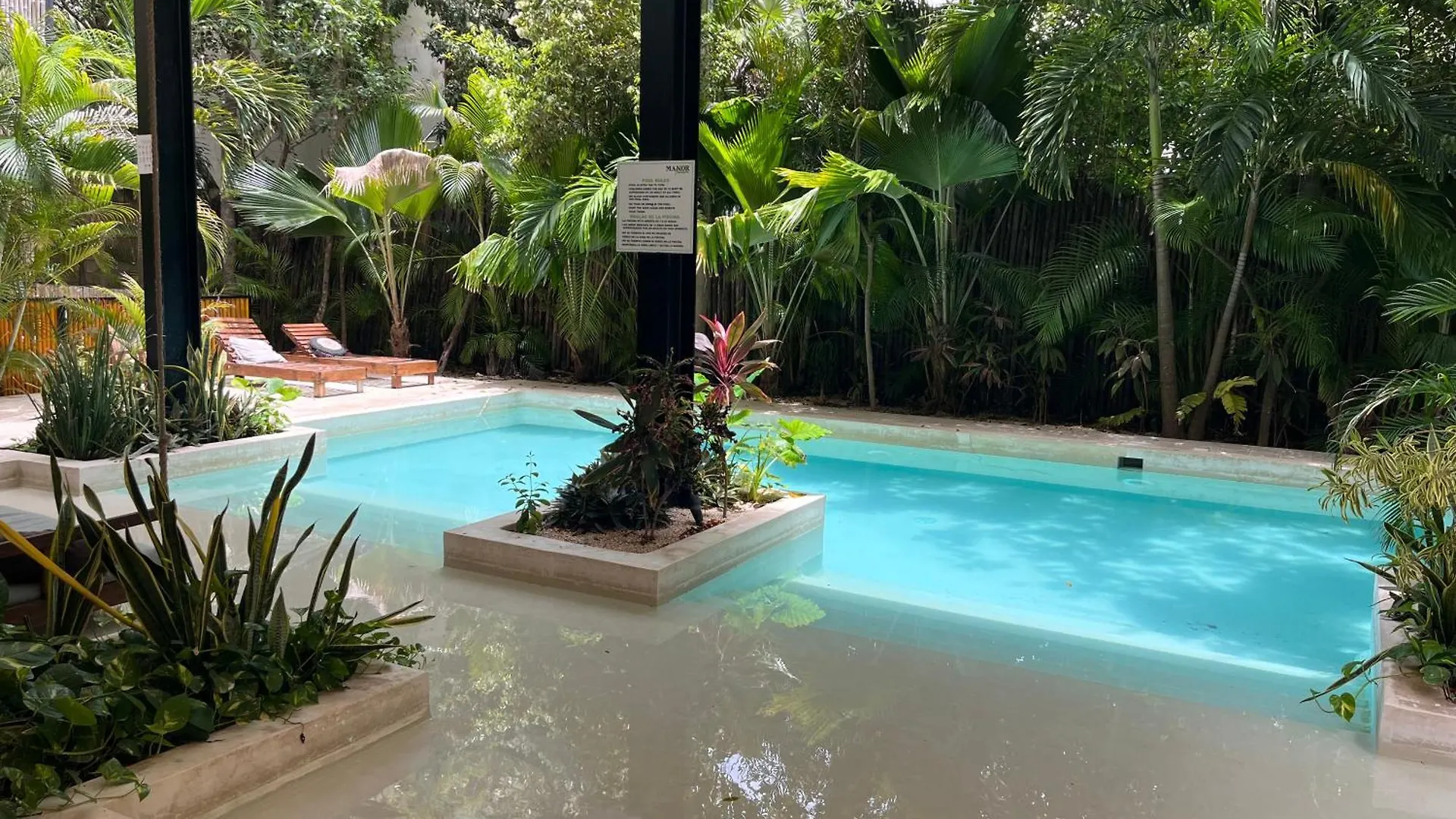 Luxe 3Br Stay - Private Terrace, Pool & Vibes Tulum 0*,