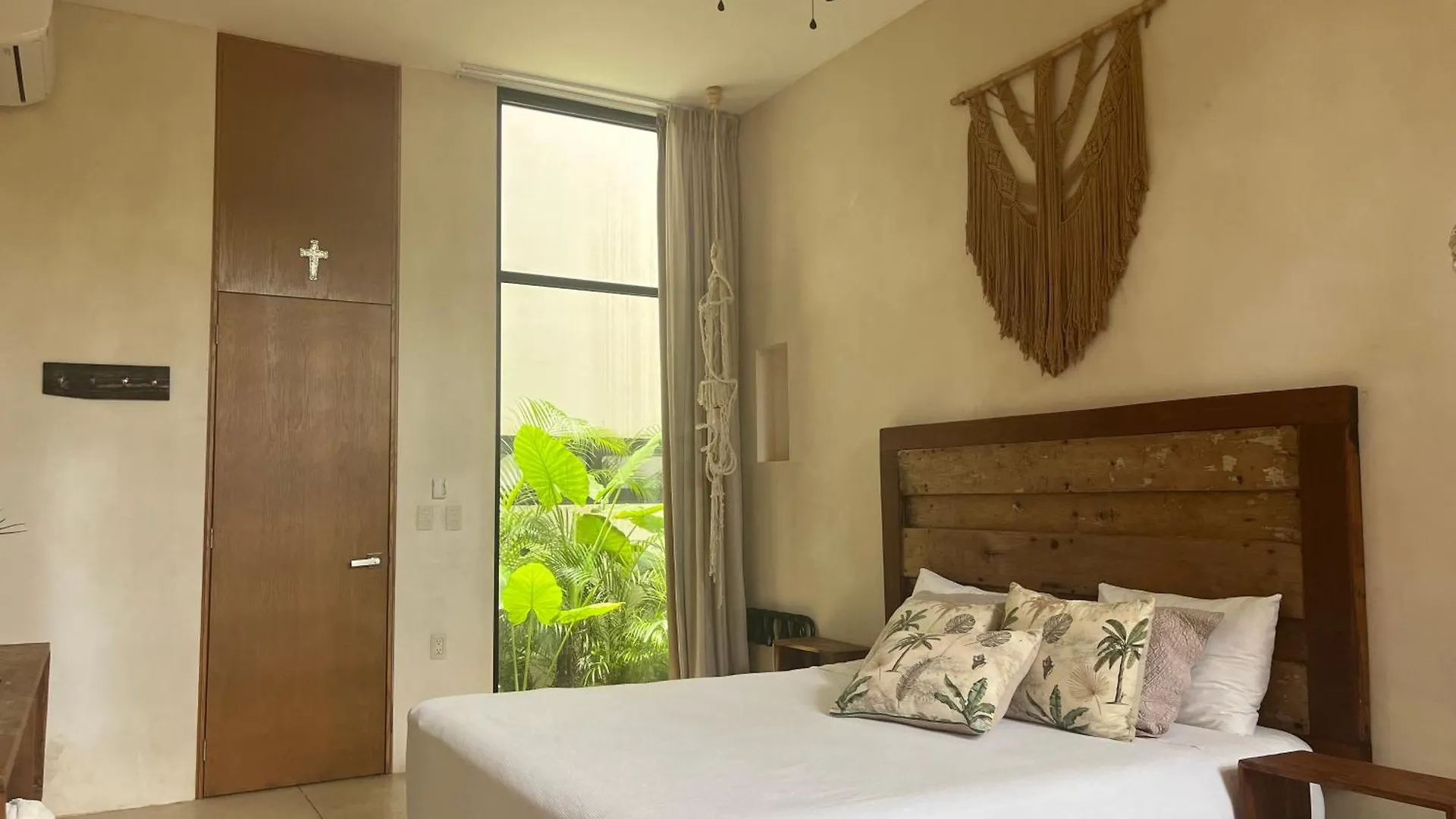 Luxe 3Br Stay - Private Terrace, Pool & Vibes Tulum Apartment