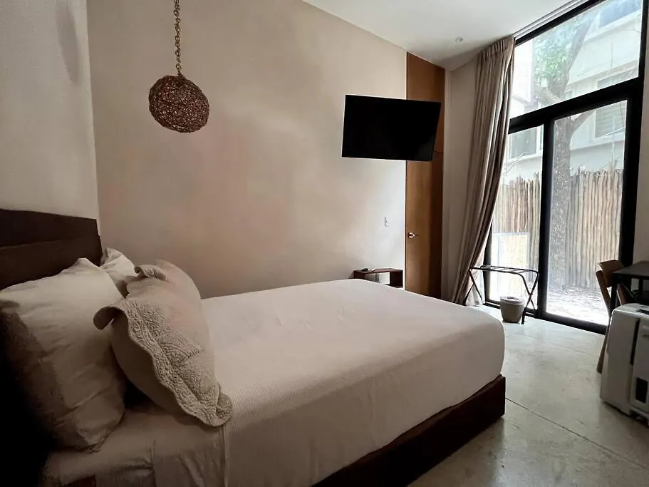 Luxe 3Br Stay - Private Terrace, Pool & Vibes Tulum 0*,